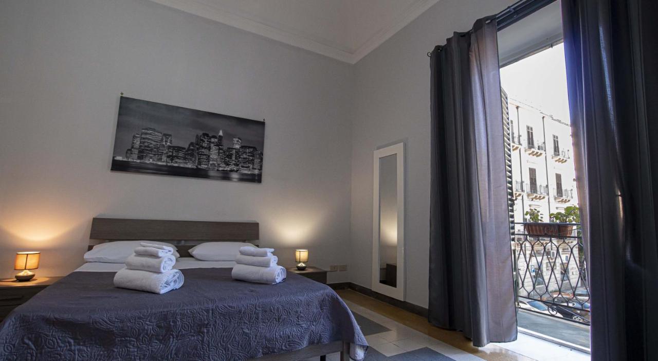 Giachi Friendly Rooms Alla Stazione Palermo Exterior foto